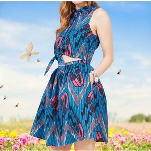 MODCLOTH Magnetic Graphic Cut-Out Tie Dress in Sz X-Small